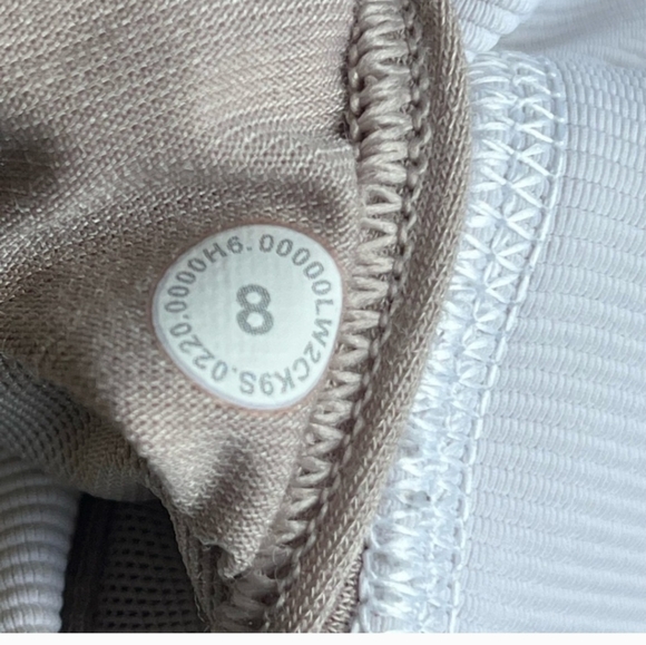 Lululemon | 2022 Energy High-Neck Longline Ribbed Bra Medium Support B-D Cup - Picture 6 of 6